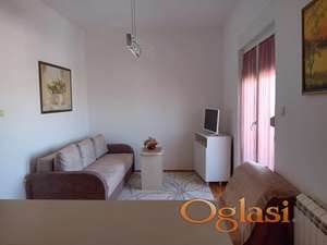 ODLIČAN NAMEŠTEN STAN NA BULEVARU EVROPE-32m2